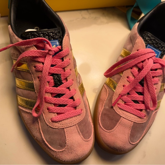 Gucci adidas 6+ which is U.S size 6.5 - Picture 7 of 10